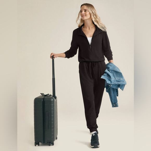 Beyond Yoga Ski Weekend Jumpsuit M - Picture 7 of 8